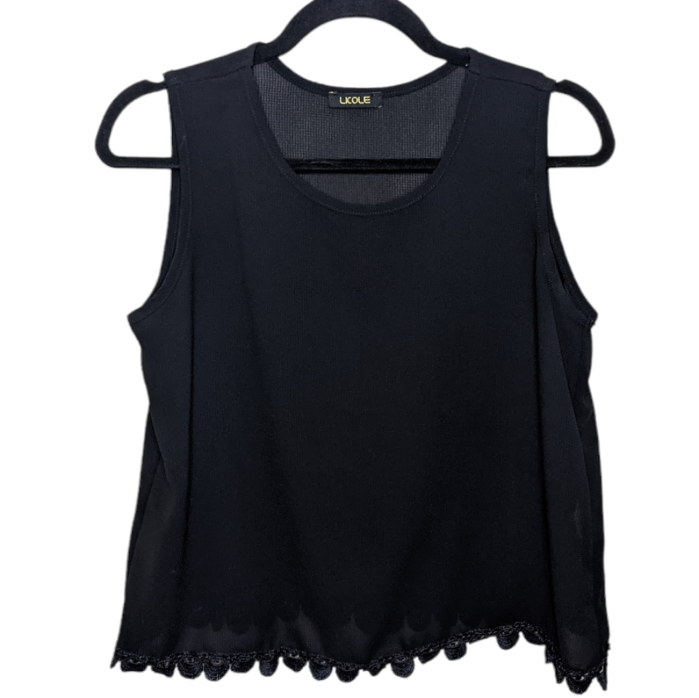 Licole Black Tank Top 🖤✨ Size M